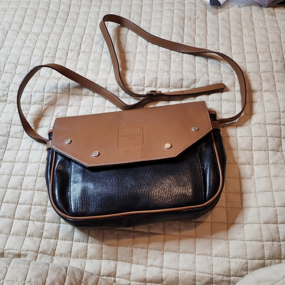 Nina Ricci Vintage Sling Bag - Picture 9 of 14